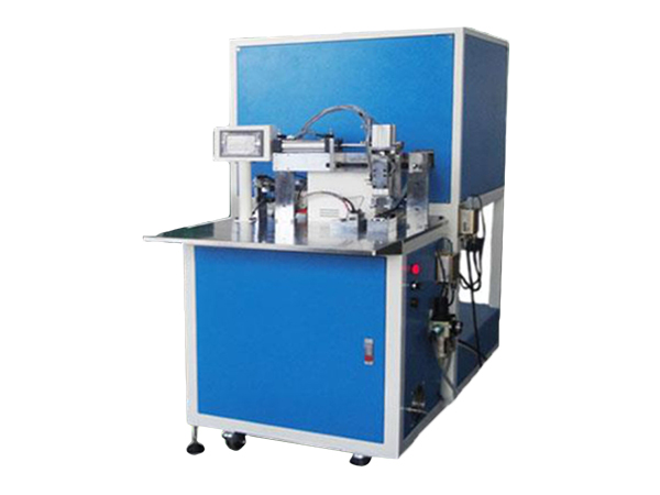 英国头自动锁外盖组装机